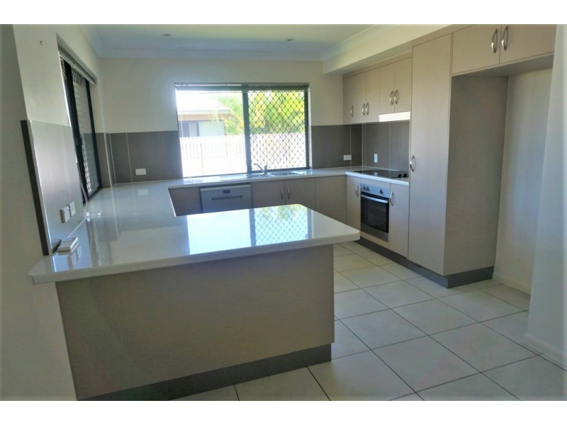 6 Harrison Court, Bowen QLD 4805