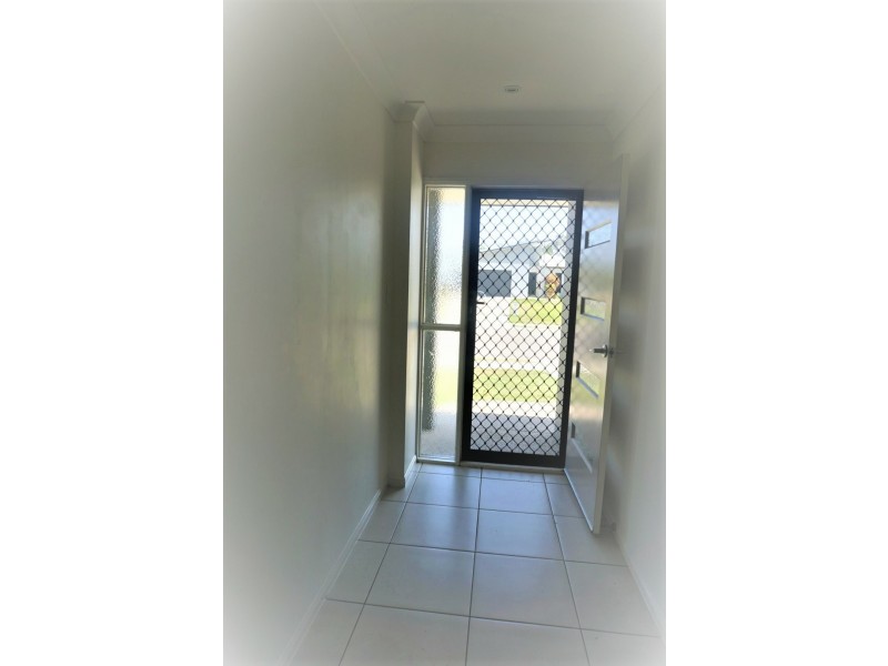 6 Harrison Court, Bowen QLD 4805