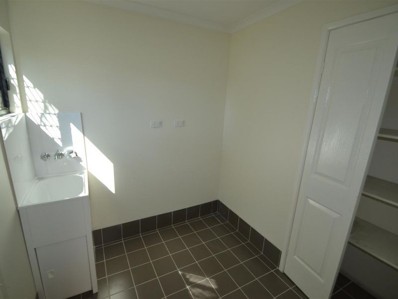 24 Kennedy Street, Bowen QLD 4805