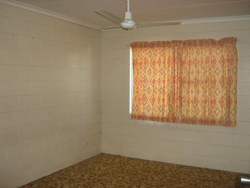 1/89 Powell Street, Bowen QLD 4805