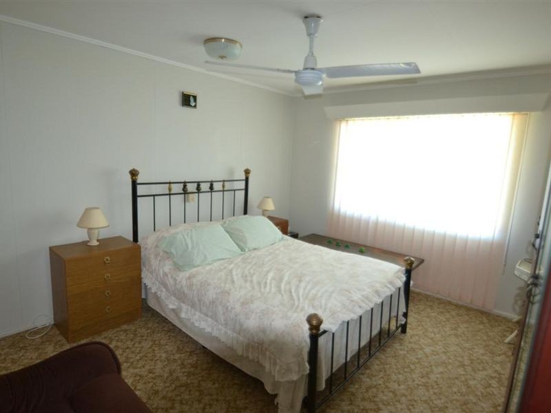 5 Mackenzie Street, Bowen QLD 4805