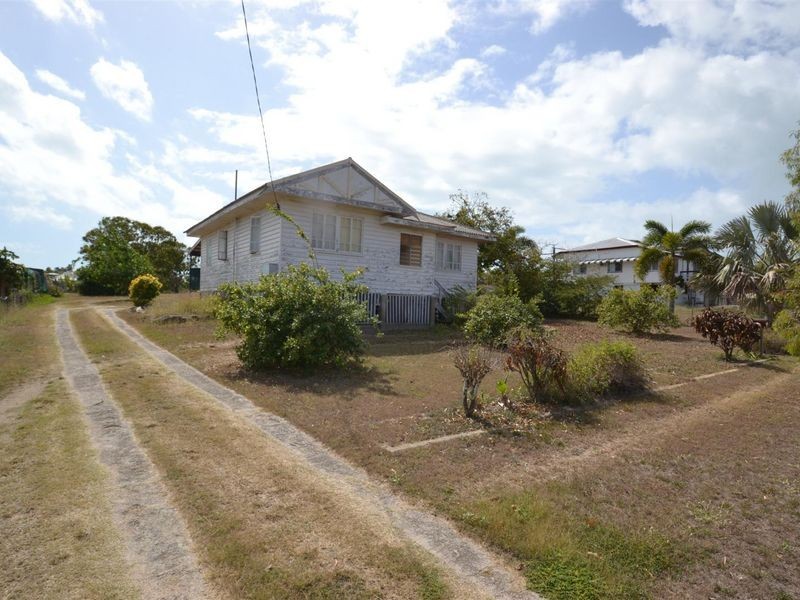 34 Brisbane Street, Bowen QLD 4805