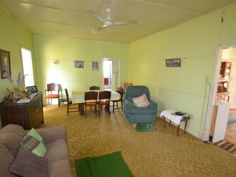34 Brisbane Street, Bowen QLD 4805