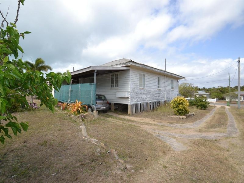 34 Brisbane Street, Bowen QLD 4805