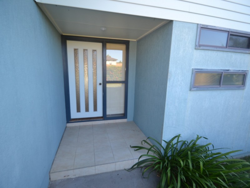14 Fairway Drive, Bowen QLD 4805
