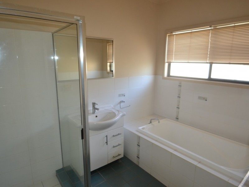14 Fairway Drive, Bowen QLD 4805