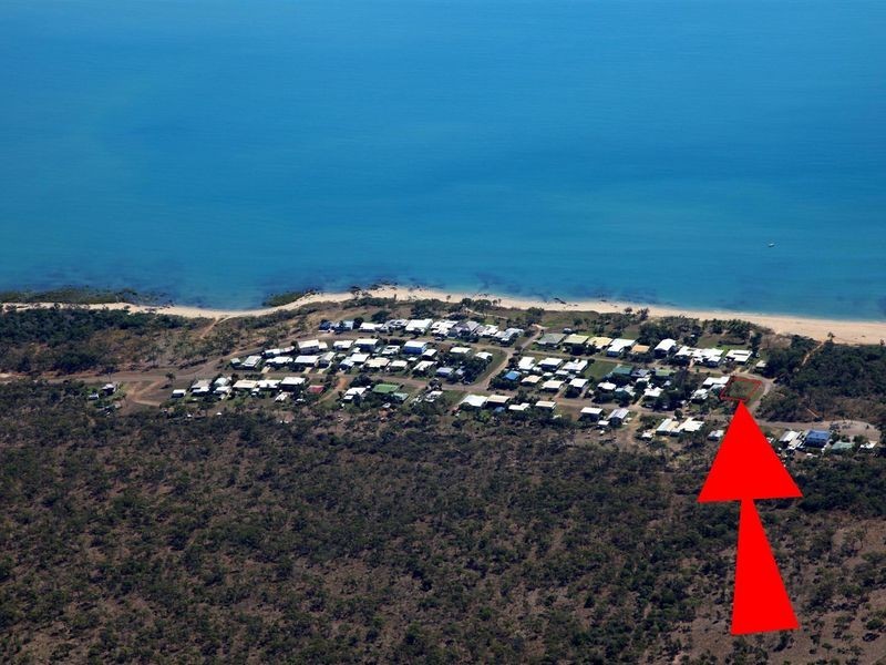 37 Whyte Ave, Brisk Bay QLD 4805