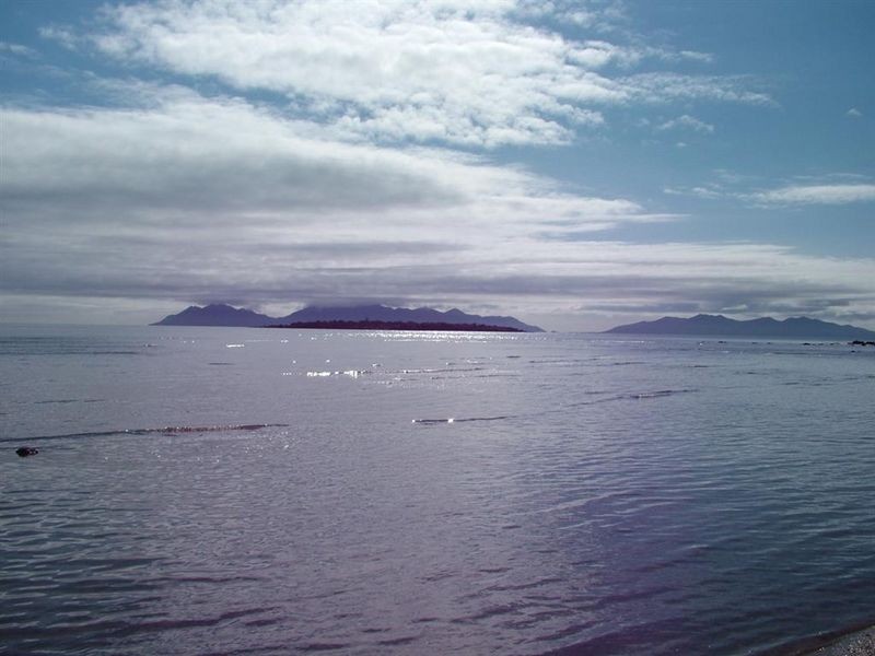 37 Whyte Ave, Brisk Bay QLD 4805