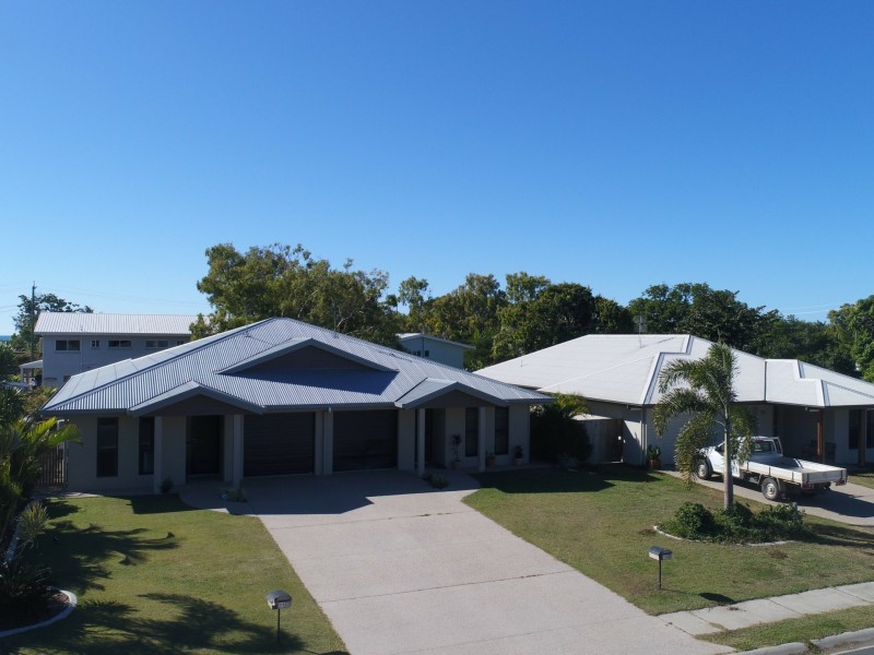 11 Tea Tree Close, Bowen QLD 4805