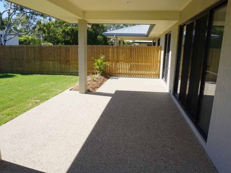 11 Tea Tree Close, Bowen QLD 4805