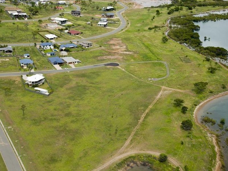 12 Bayside Court, Bowen QLD 4805