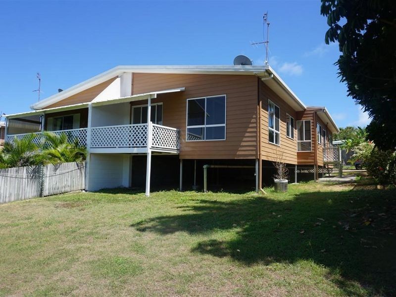 4/7 Lotus Lane, Bowen QLD 4805