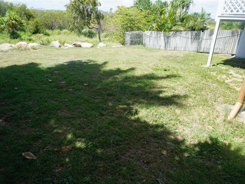 4/7 Lotus Lane, Bowen QLD 4805