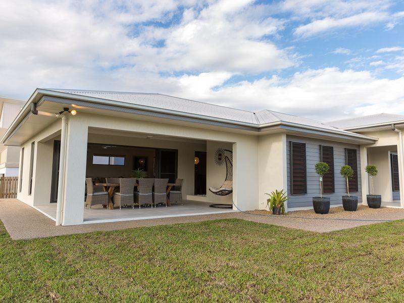 1 Fairway Drive, Bowen QLD 4805