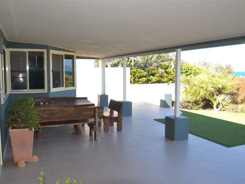 17 Bluewater Parade, Bowen QLD 4805