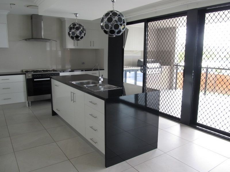 1 Siesta Court, Bowen QLD 4805