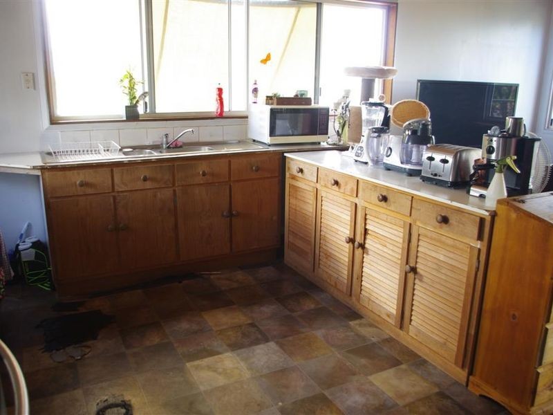 19393 Bruce Highway, Bowen QLD 4805