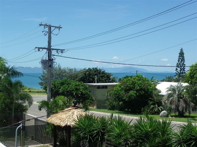 20 Rose Bay Road, Bowen QLD 4805