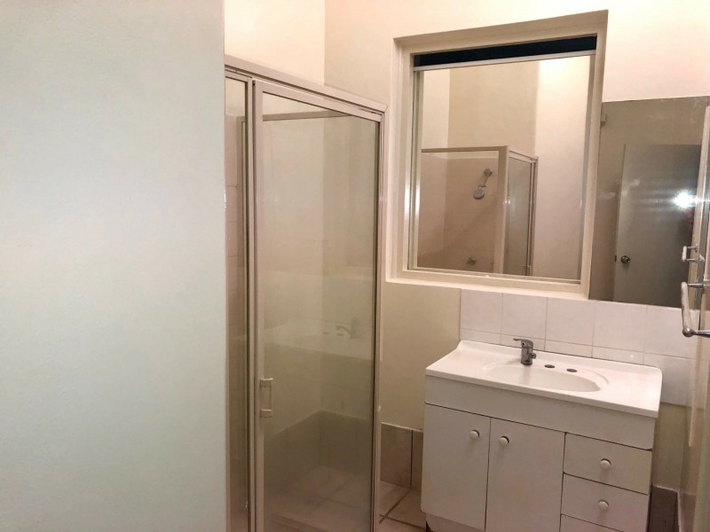 8 Herbert Street, Bowen QLD 4805