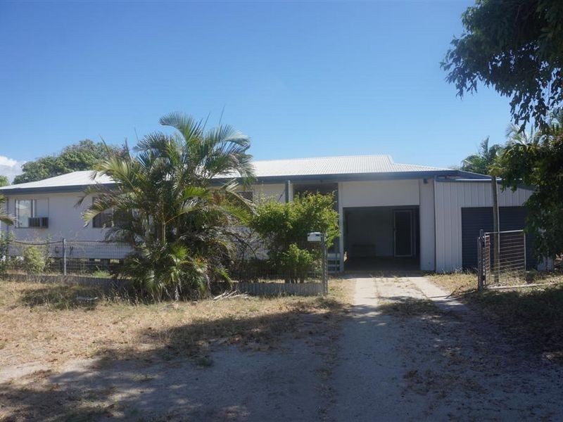 26 Thomas Street, Bowen QLD 4805