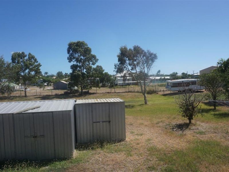 26 Thomas Street, Bowen QLD 4805