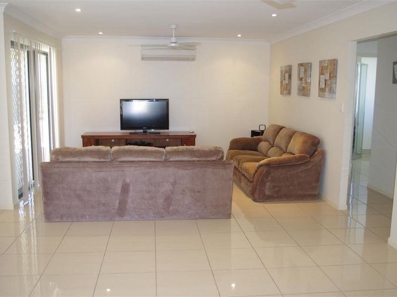 17 Lucinda Place, Bowen QLD 4805