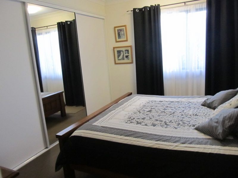 14 Lemon Grove, Bowen QLD 4805