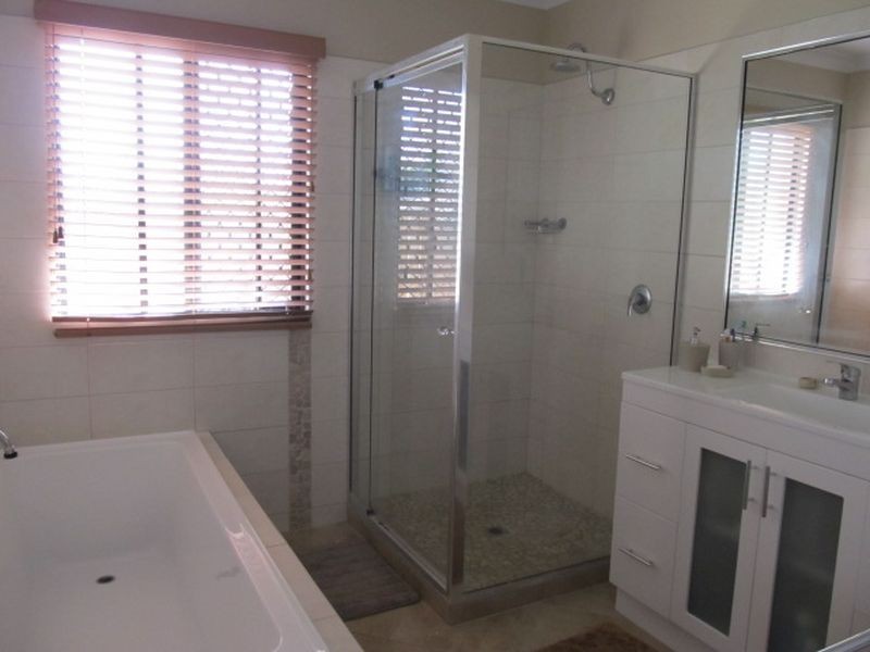 14 Lemon Grove, Bowen QLD 4805