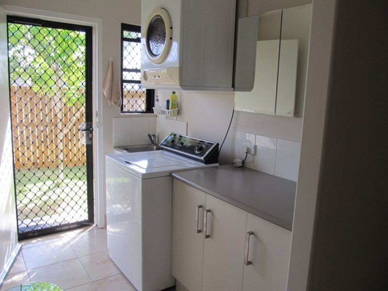 14 Lemon Grove, Bowen QLD 4805