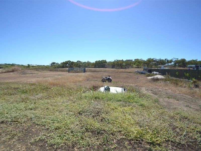 30-36 Pearle Place, Bowen QLD 4805