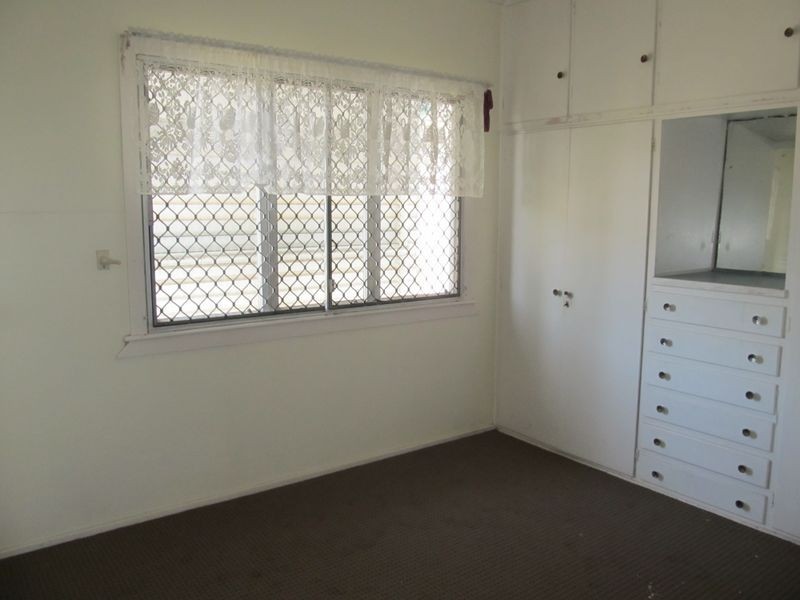 4 Marshall Street, Bowen QLD 4805