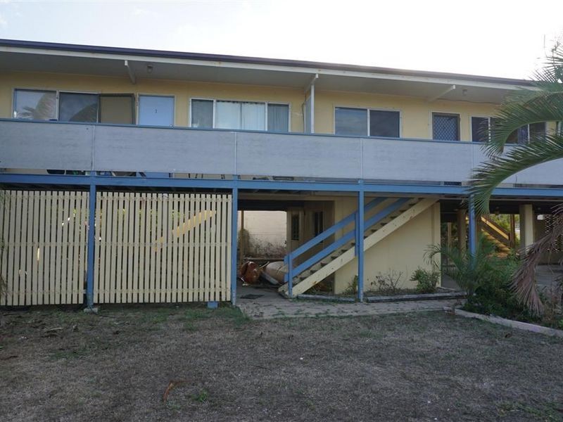 23 Bluewater Parade, Bowen QLD 4805