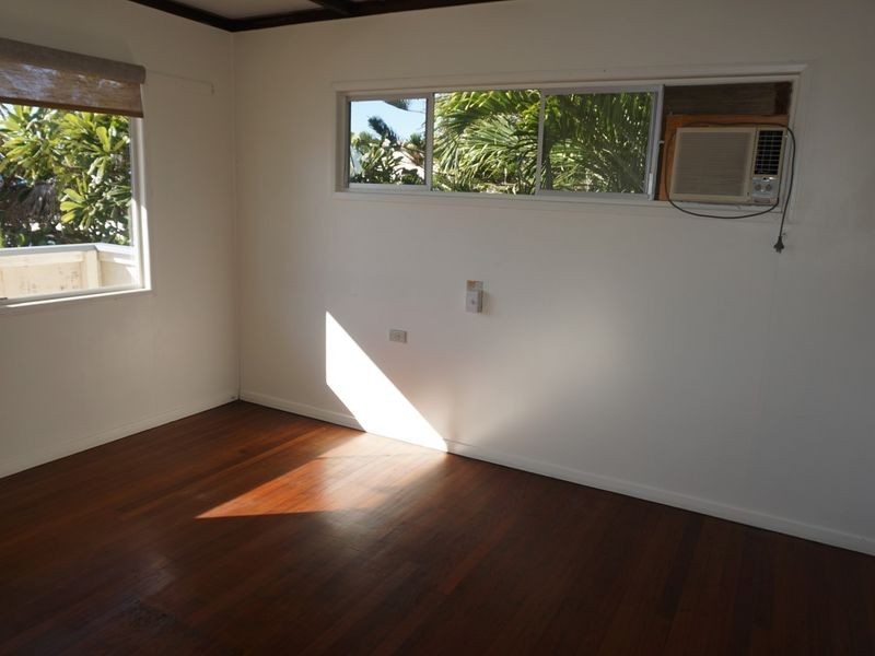 23 Bluewater Parade, Bowen QLD 4805