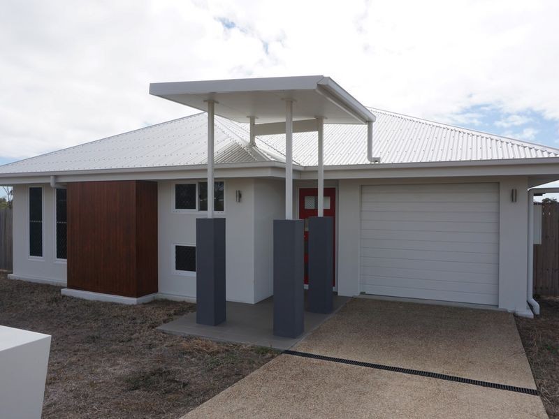 69-71 Marine Parade. Whitsunday Paradise., Bowen QLD 4805