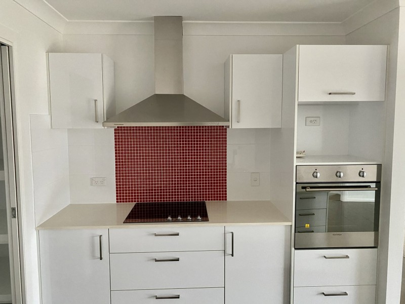 69-71 Marine Parade. Whitsunday Paradise., Bowen QLD 4805