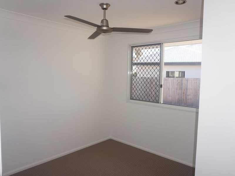 69-71 Marine Parade. Whitsunday Paradise., Bowen QLD 4805