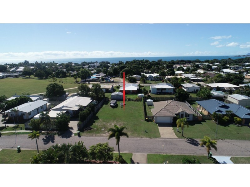 10 Lucinda Place, Bowen QLD 4805