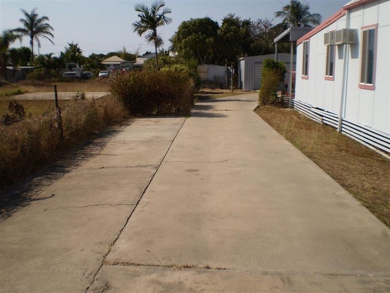 11 Gordon Street, Bowen QLD 4805