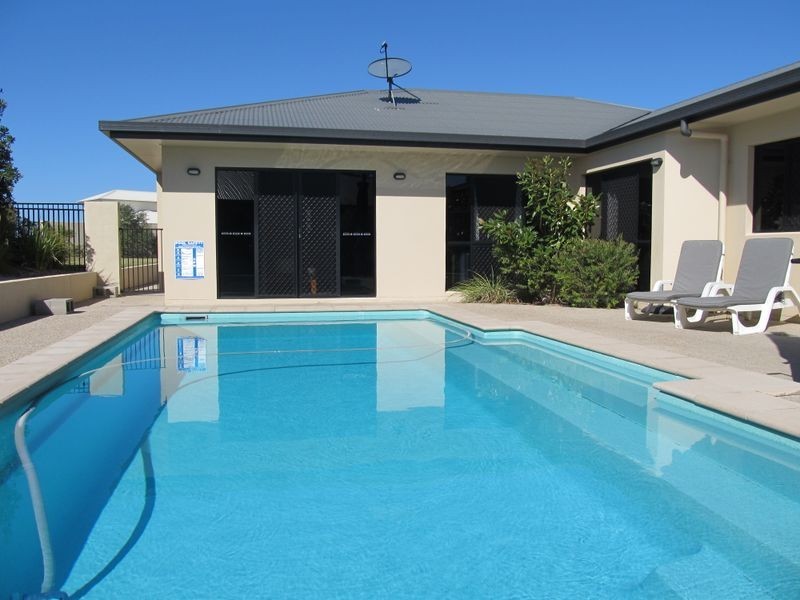 1 Pod Place, Bowen QLD 4805