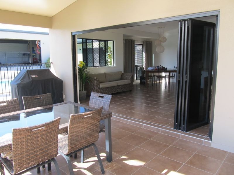1 Pod Place, Bowen QLD 4805