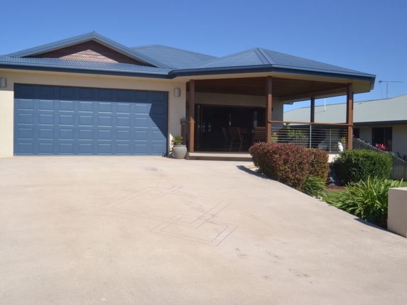 9 Bayside Court, Bowen QLD 4805
