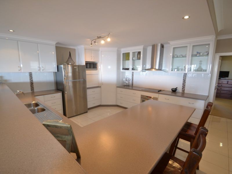 9 Bayside Court, Bowen QLD 4805