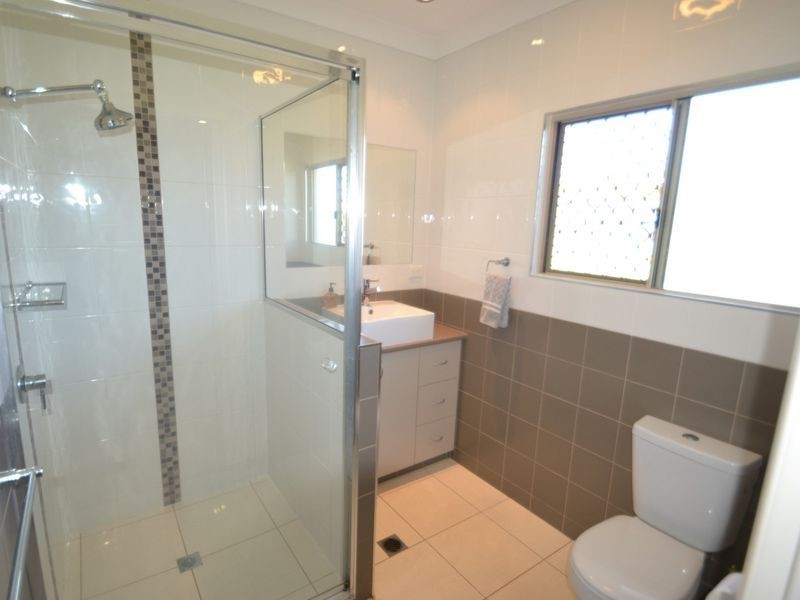 9 Bayside Court, Bowen QLD 4805