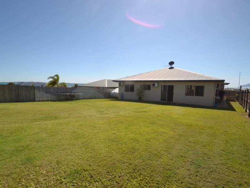 9 Bayside Court, Bowen QLD 4805