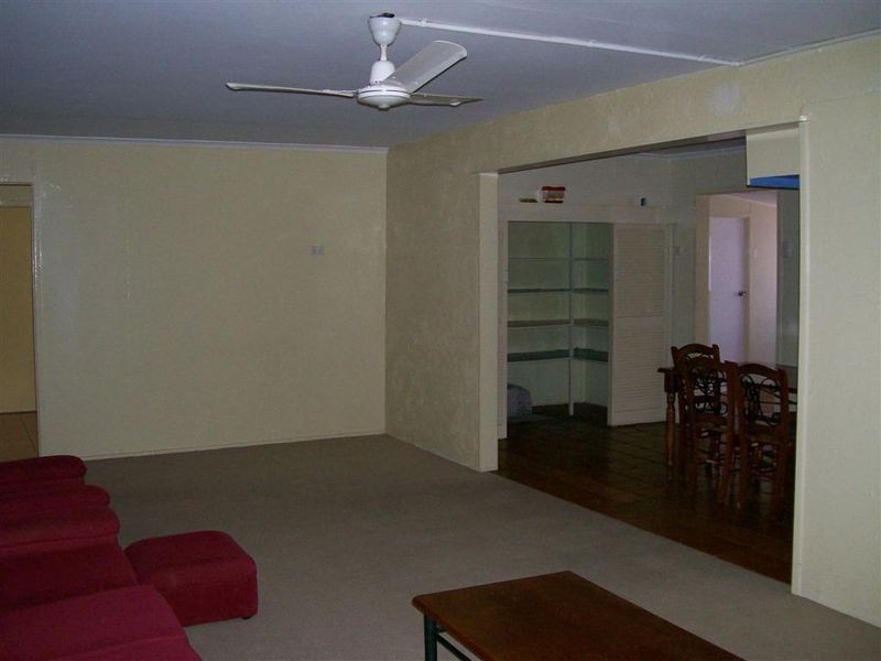 1/10 Dalrymple Street, Bowen QLD 4805