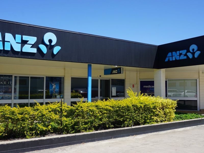 36 Powell Street, Bowen QLD 4805