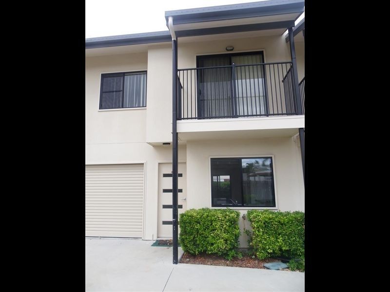 4/34 Poole Street, Bowen QLD 4805