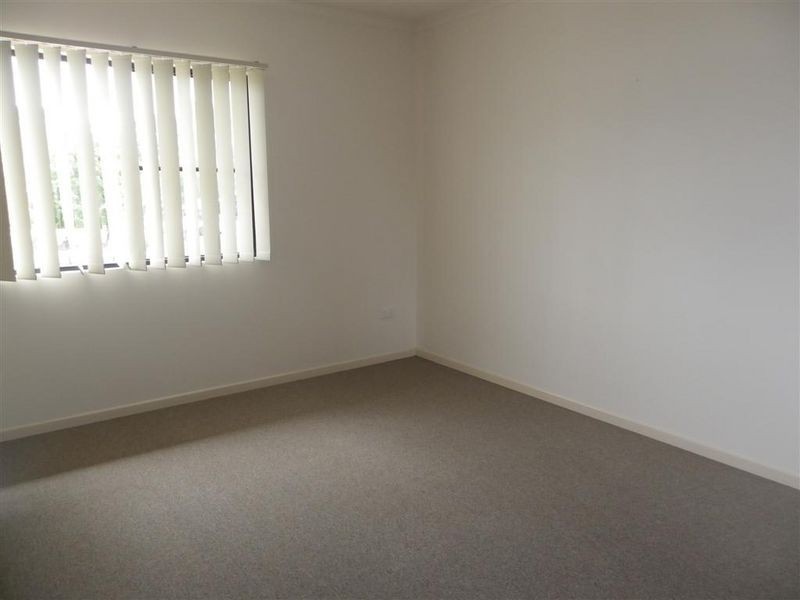 4/34 Poole Street, Bowen QLD 4805