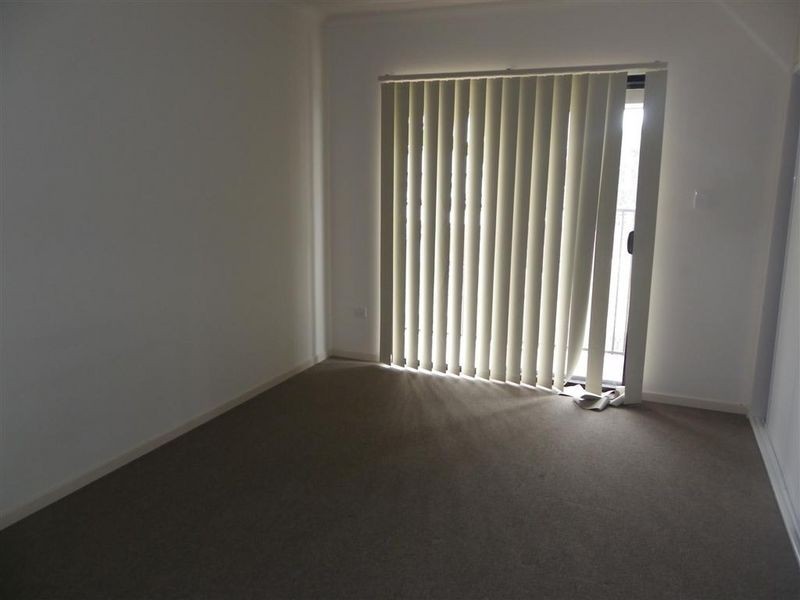 4/34 Poole Street, Bowen QLD 4805