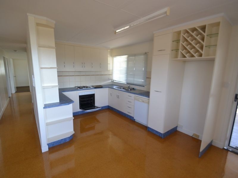 88 Powell Street, Bowen QLD 4805